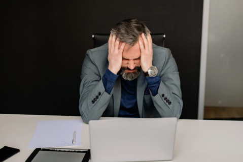 3010 الشخصية وإدارة التوتر (THIEP)