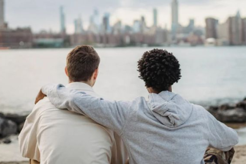 Prévention du suicide : Comment réagir si une personne parle de suicide