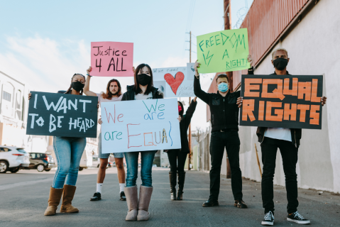 Confronting Discrimination (DI008)