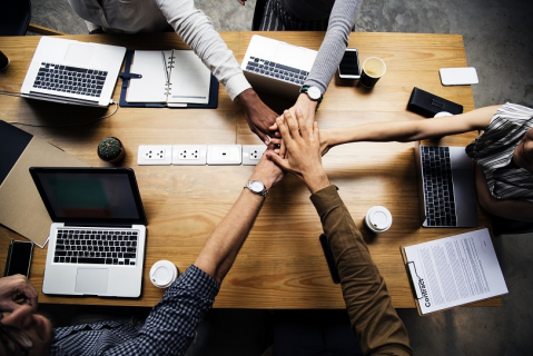 WBT: L&D - Managing Client Relationships (2021-TD0176)