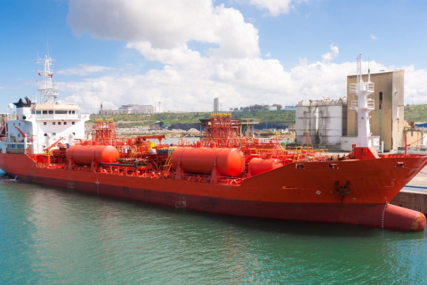 ADVANCED TRAINING FOR CHEMICAL 
TANKER CARGO OPERATIONS (ATCT-V/1-1)